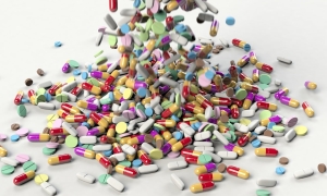 pills, medicine, prescription, healthcare, medical, health, medication, pharmaceutical, treatment, antibiotics, painkillers, dosage